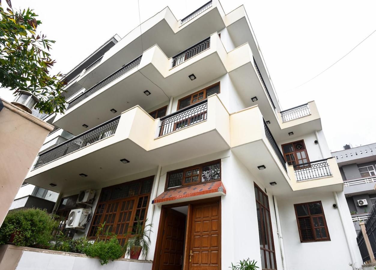 Bedchambers Serviced Apartments - Artemis Hospital Gurgaon Exterior photo